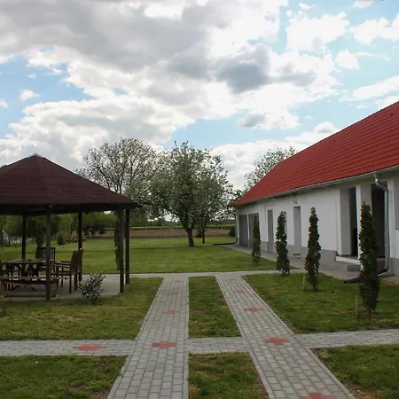 Das Blaue Haus Vendégház - Kovácshida Appartement