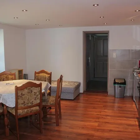 Das Blaue Haus Vendégház - Kovácshida Appartement Kovacshida